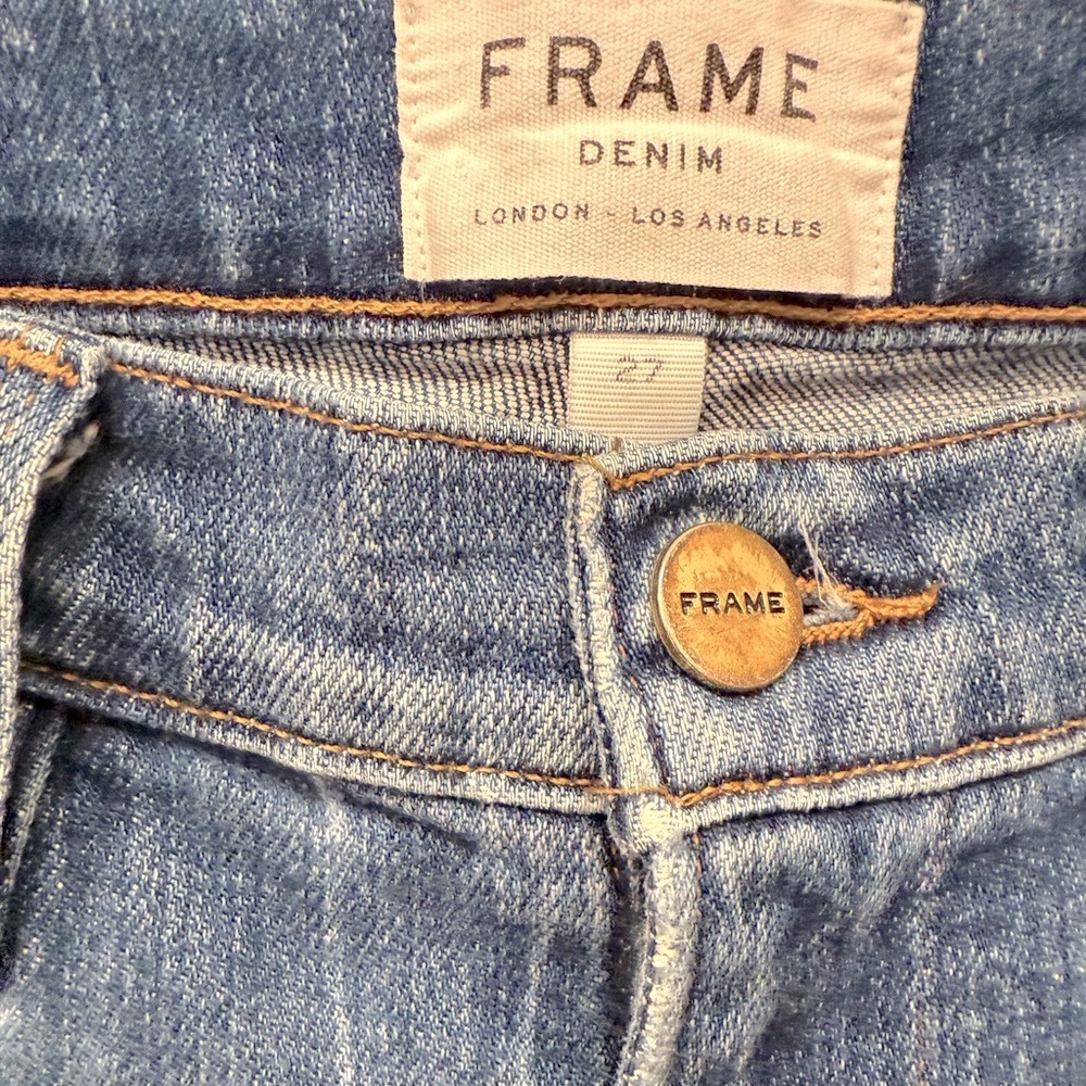 Frame Denim “Le High Straight” Distressed Cropped Jeans w/ Frayed Hems - Picture 6 of 9